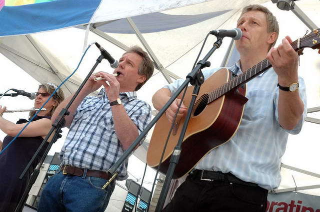 100710_d70_105-medium