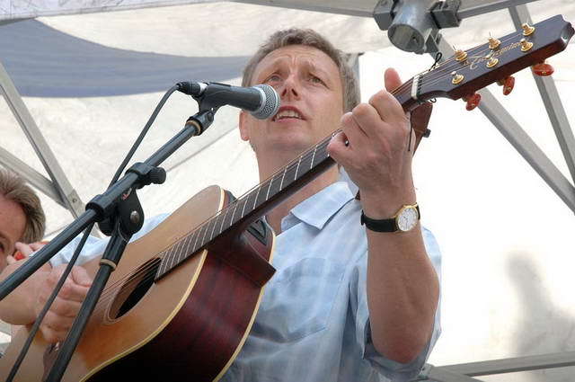 100710_d70_106-medium