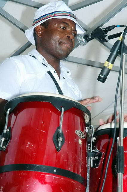 100710_d70_265-medium