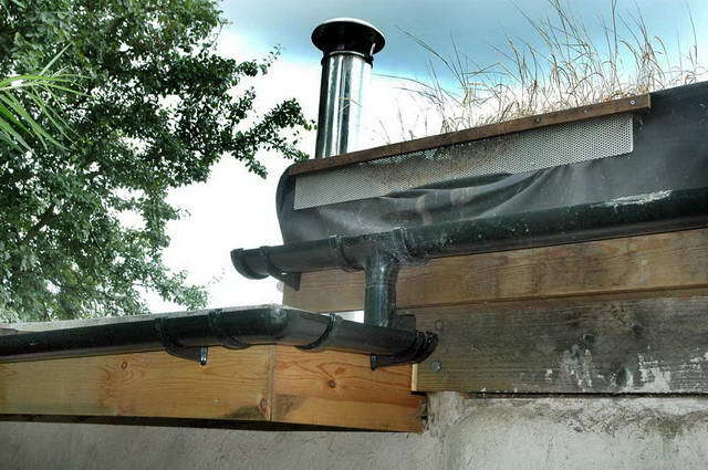 100720_d70_080-medium