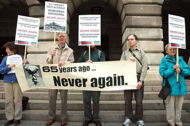 100806_d70_025-medium