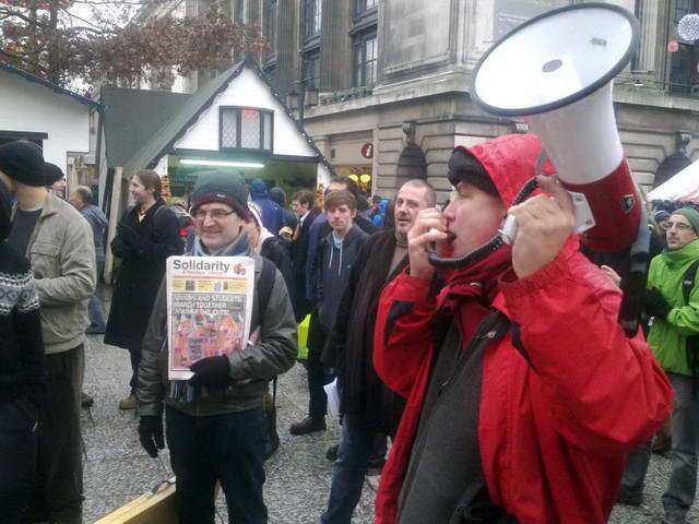 101204_e72_083-medium