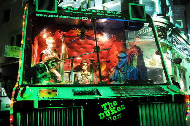 110218_d300s_250-medium