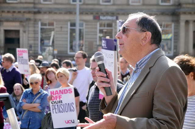 110324_d300s_105-medium