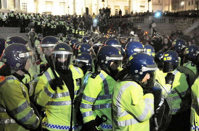 110326_d300s_1174-medium