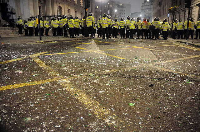 110326_d300s_1303-medium