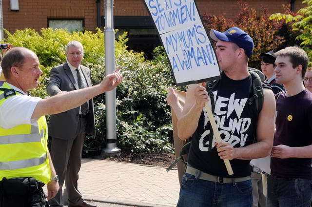 110419_d300s_075-medium