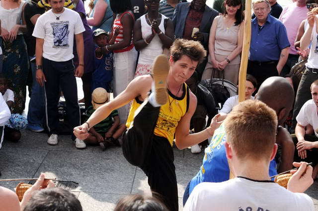 110422_d300s_023-medium