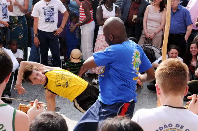 110422_d300s_027-medium