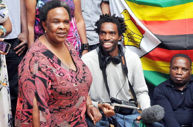 110507_d300s_106-medium