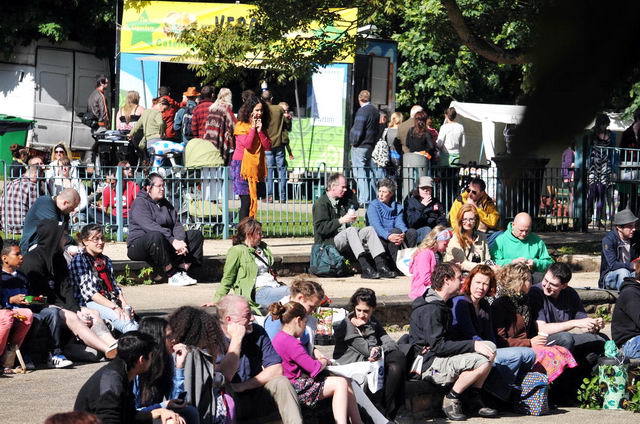 110522_d300s_076-medium