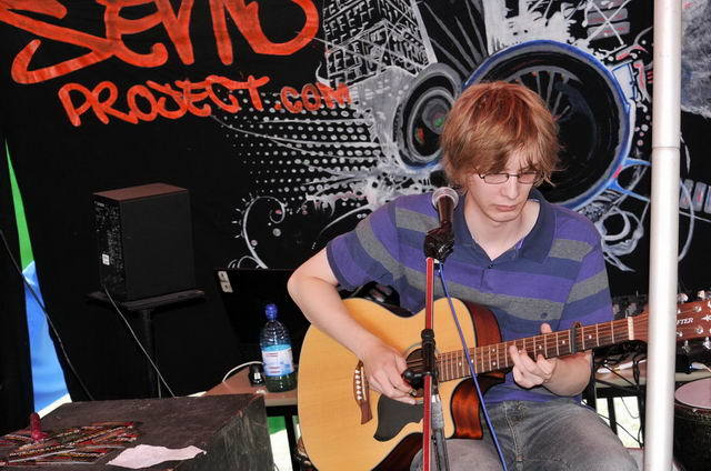 110702_d300s_444-medium