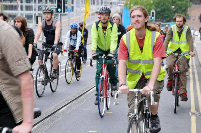 110729_d300s_095-medium