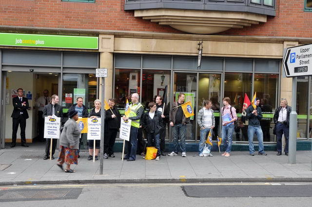 110812_d300s_024-medium