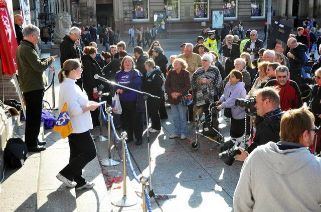 111022_d300s_025-medium