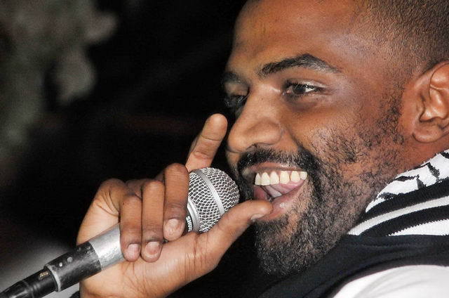 111110_d300s_142-medium