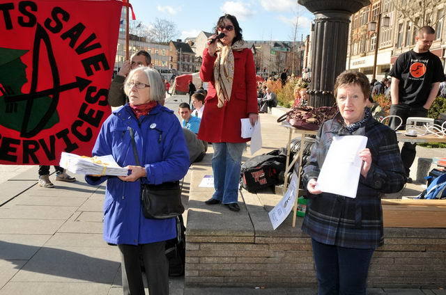 120305_d300s_122-medium