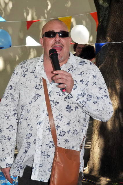 120526_d300s_044-medium