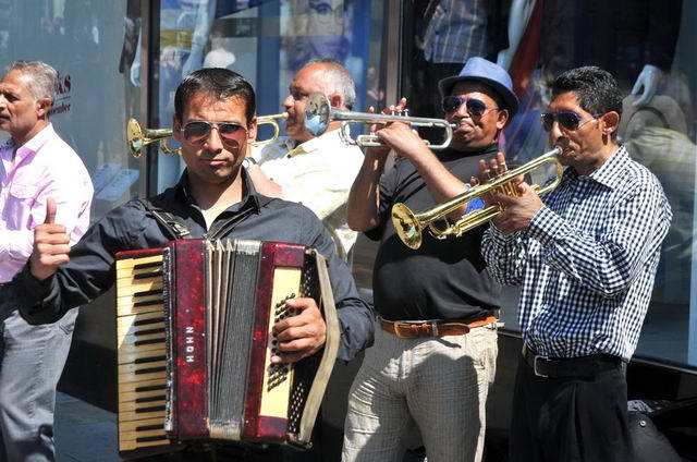 120526_d300s_069-medium