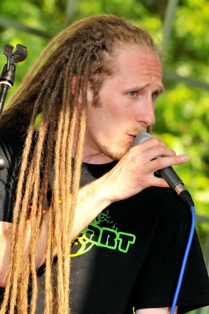 120610_d300s_137-medium