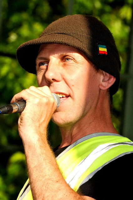 120610_d300s_152-medium